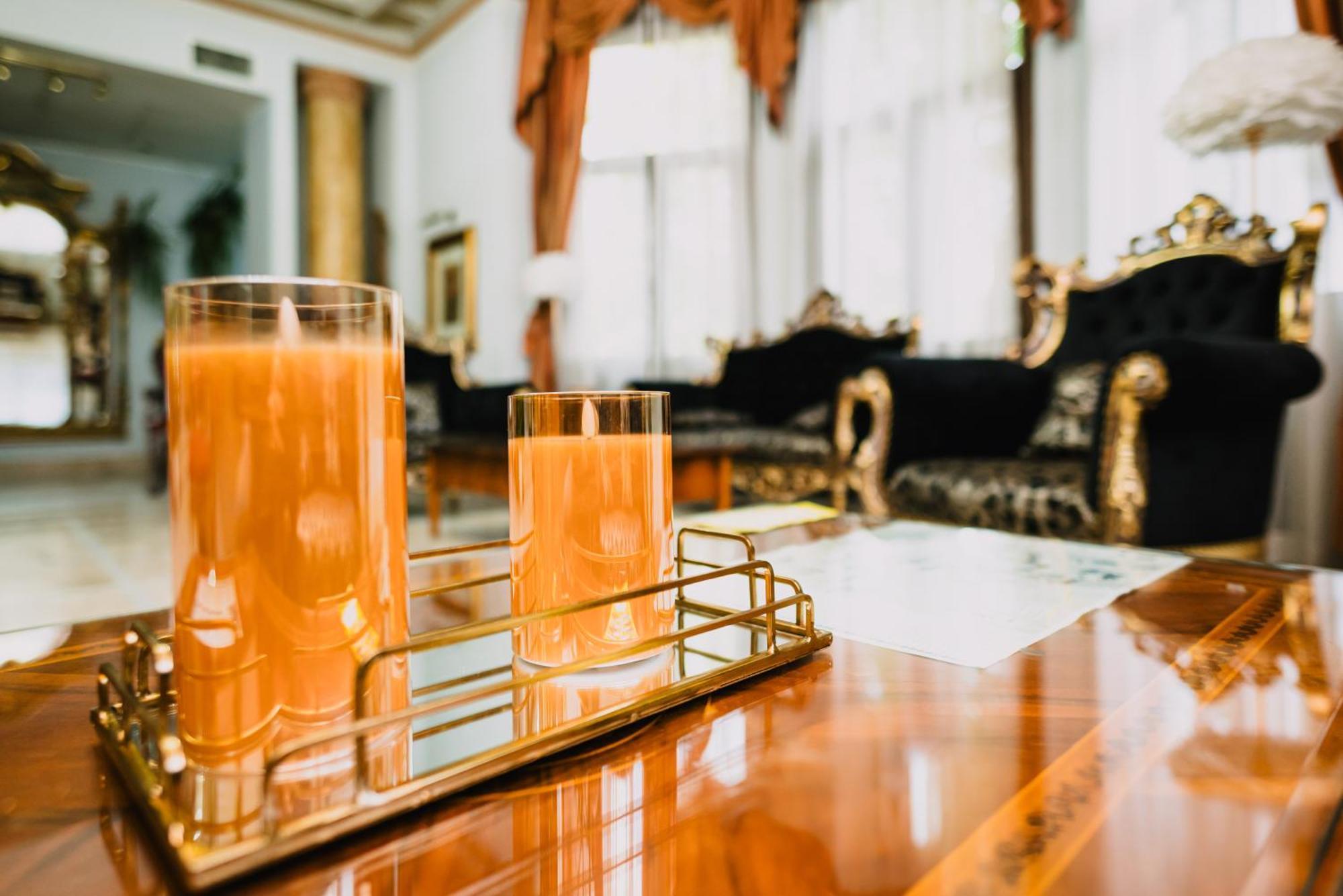 Vigo Hotel Плоешти Экстерьер фото