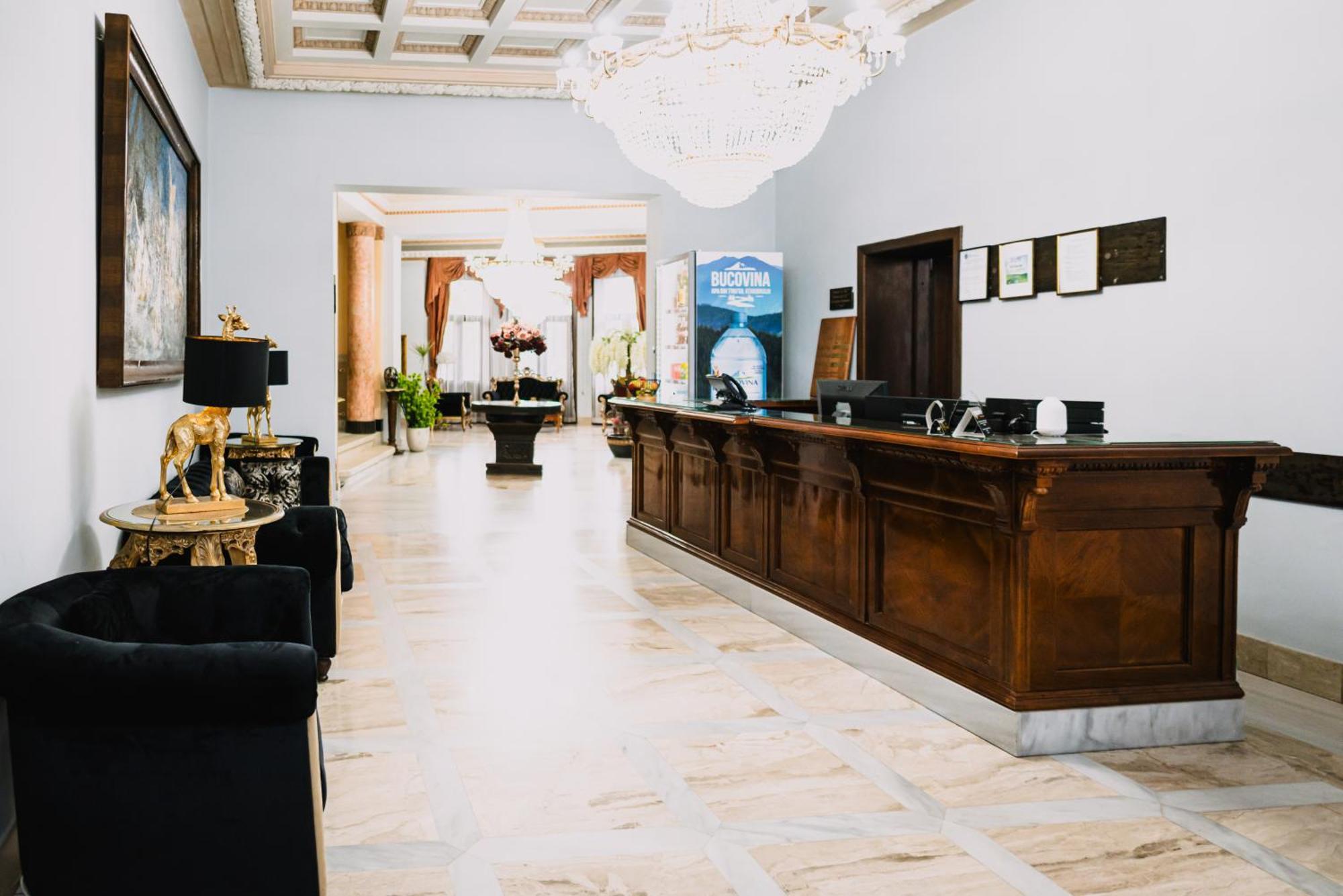 Vigo Hotel Плоешти Экстерьер фото